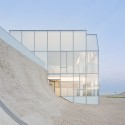Museum of Ocean and Surf / Steven Holl Architects in collaboration with Solange Fabiao © Iwan Baan