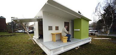 Bauhaus paper houses to revolutionise slums in Germany.